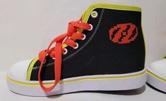 Heelys Hustle Pacman High Top Wheels Skate Sneaker Shoes Youth Size 2