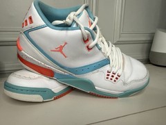 Jordan Flight 23 White Hot Lava Tide Pool Blue (GS) 768910-109 Sz 7Y US