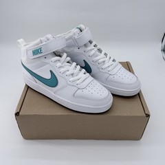 Nike White Teal High Top Athletic Sneakers Kids Size 7 Synthetic Comfort