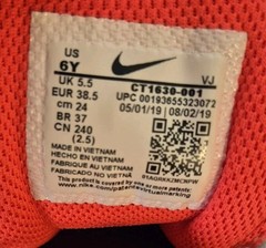 Nike Air Max React 270 GS Sneaker CT1630-001 Thunder Grey Barely Volt Youth Sz 6
