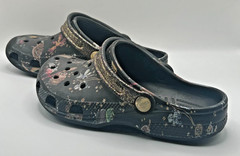 Harry Potter Classic Clogs. Crocs x Vera Bradley. Size Junior 2 UNISEX