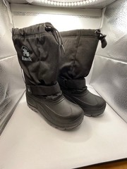 Kamik Rocket Waterproof Insulated Youth Size 4 black winter snow boots New NIB