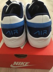 New Nike Air Max Bolt Size 4 Youth Blue And White CW1626 400