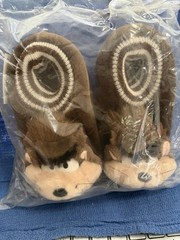 Warner Bros Taz Plush Brown Slippers Kids L 9-10 Looney Tunes Unworn in wrapper