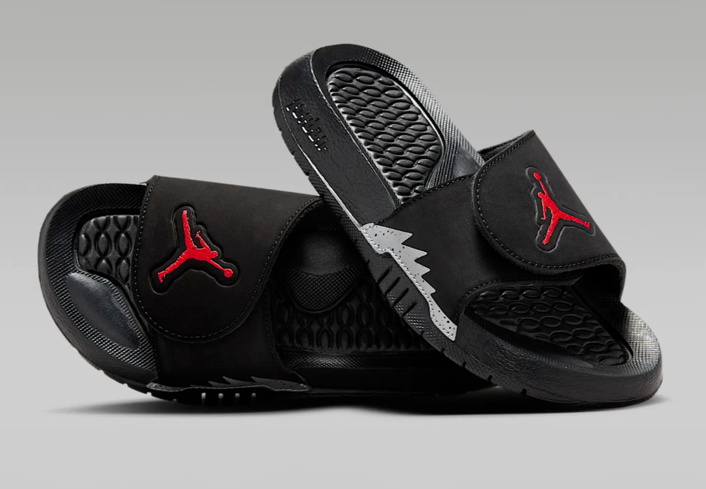 Air Jordan Hydro V Retro Black Fire Red Silver 555511-061 Size 5Y Youth Slides