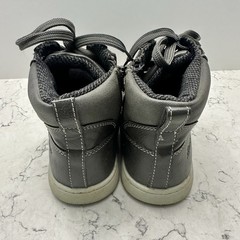 Eddie Bauer Gray Leather Side Zip Casual Boots Kid’s Size 3