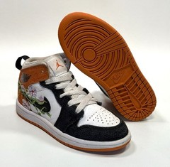 Nike Air Jordan 1 Mid SE Cherry Blossom Kid 11C DQ8393-100 Black White Orange