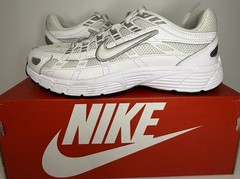 Nike P-6000 (GS) White/Silver/Black Mesh Lace Up Sneakers US 4Y