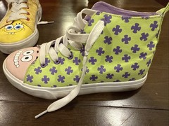 SpongeBob & Patrick Ground Up Shoes Hi Top Sneakers Youth Size 4 -Used