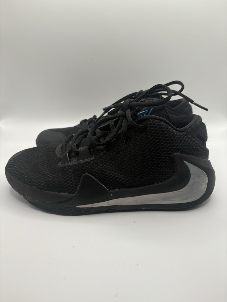 Size 6 Youth Nike Zoom Freak 1 Black Multi Photo Blue BQ5422-004 Pre Owned