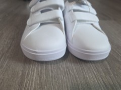 Adidas Kids White Unisex Size 2 Advantage Base Ie9019 Tennis Court Shoes New