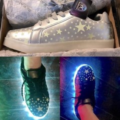 ✨⭐️ Silver Shooting Star LED Light Glow Shoes 🌟