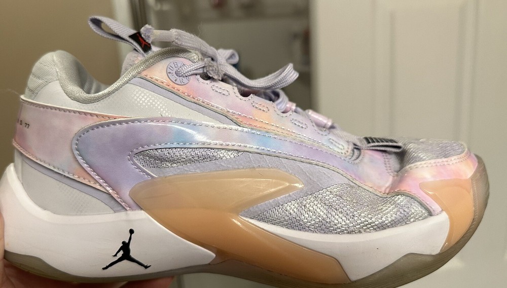 Nike Air Jordan Luka 2 (GS) „Nebula“ DZ3498-005 -Youth Sz 5Y Football Girls