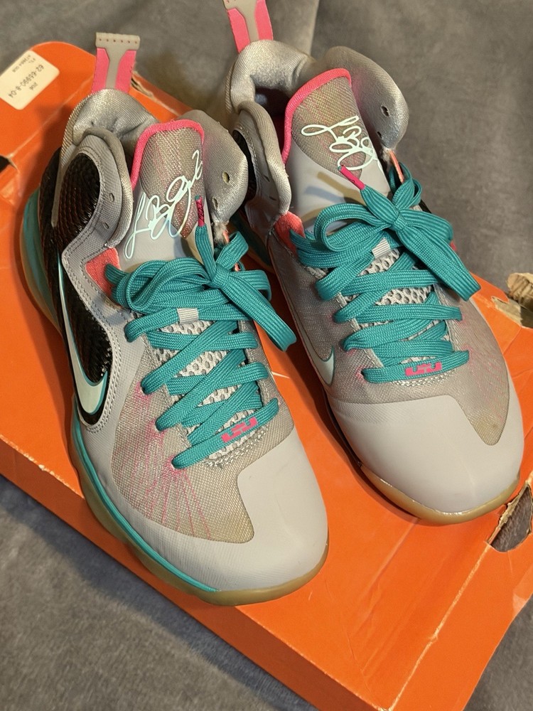 Nike LeBron 9 GS Gray Mint Green Pink Basketball Sneakers 7Y Youth High Top