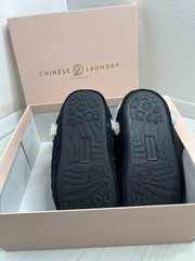 NWT Chinese Laundry Black Sweater Boots Size SM 5-6 Kids Teens. Rare Find
