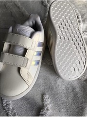 adidas superstar shoes kids size 8 Holographic NWOT