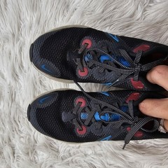 Nike Renew Run Youth Size 4Y Sneaker Black Blue Red Shoes CT1430-090