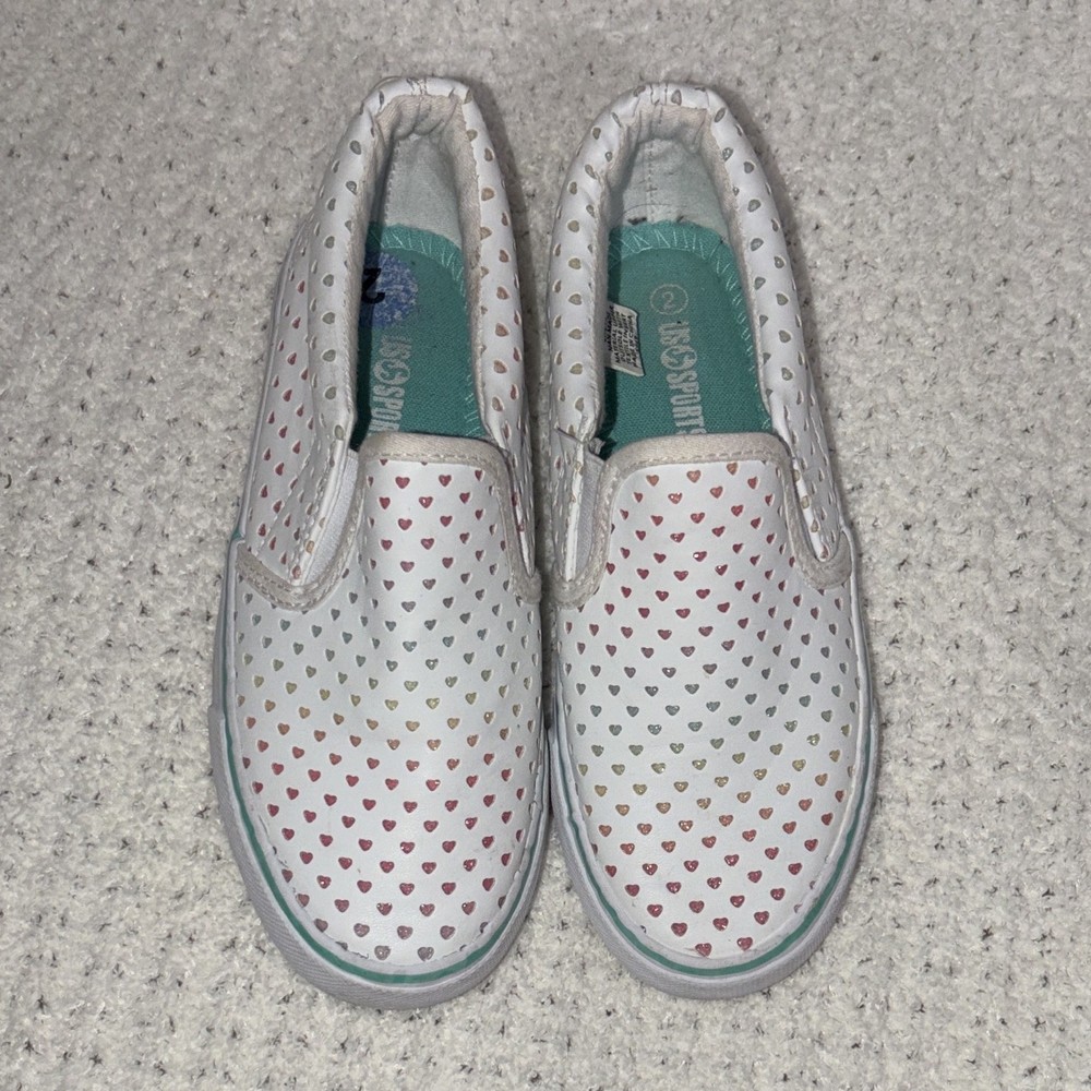 US Sports Unisex Kids 2 White Multicolor Hearts Slip-On Faux Leather Low Top