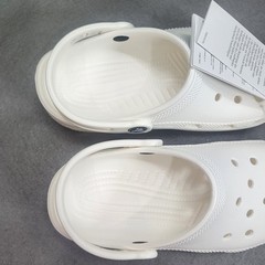 Crocs Classic Clog K White Lightweight Breathable Kids Size J1 NWT