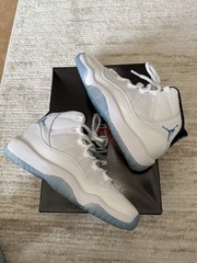 Jordan 11 Retro GS White Legend Blue Black Youth Size 6 Youth