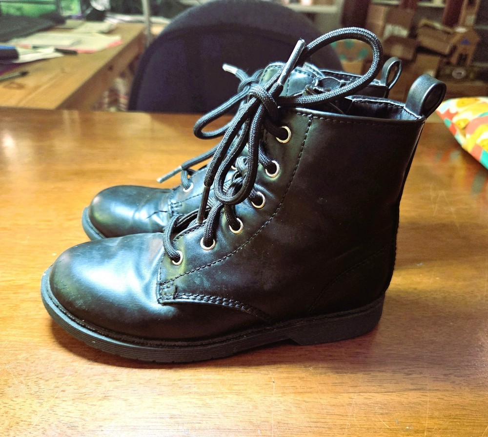Wonder Nation Side Zip Lace Up Black Combat Boot Size 12