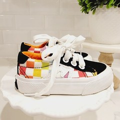 Kids MUDD POPPY Checkered Multicolored Lace Up Sneakers Size 6