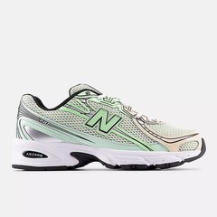 New Balance 740 Kids Size 3.5 Shoes Sneakers Mint Running Shoes NEW