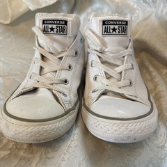 Converse Classic White & Grey Leather Madison Low Top Sneakers Youth Size 4 Fair