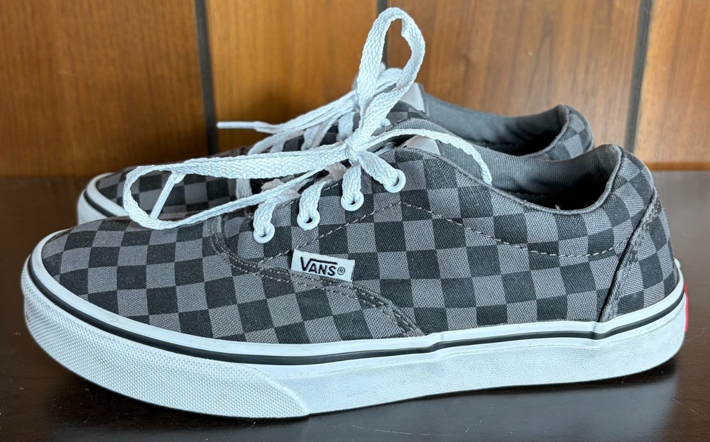 Vans Doheny Checker Board Sneakers Black/Pewter Sz 4Y – GUC
