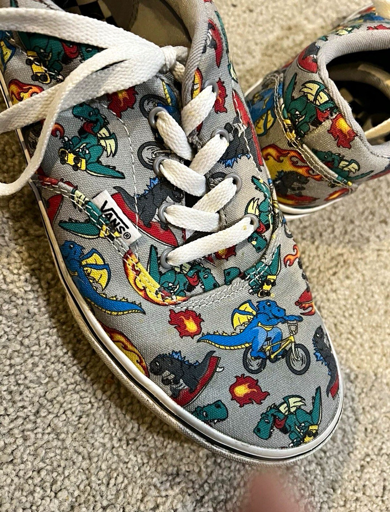 VANS Unisex Kids Dinosaur Print Low Top Canvas Lace-Up Sneakers US 5