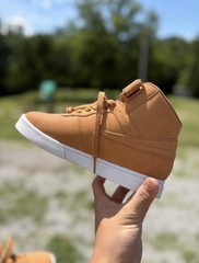 FILA high-top sneaker with a ankle strap (FOR KIDS)