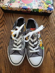 Converse Chuck Taylor All Star Low Top Canvas Lace-Up Looney Tunes Bugs/Daffy