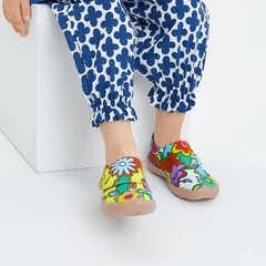 Kid Size UIN Slip On Shoes Canvas Comfortable Loafers „Floral Party“