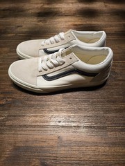 Vans Old Skool Marshmallow/Navy/White Size 6.5Y/8W NWB! RARE! (VN0A5EE6YB2)