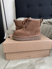 UGG Neumel Kids Boot Size 6T Chestnut Brown