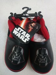 Star Wars DARTH VADER~Slippers Size SMALL (11-12)~NEW with tags