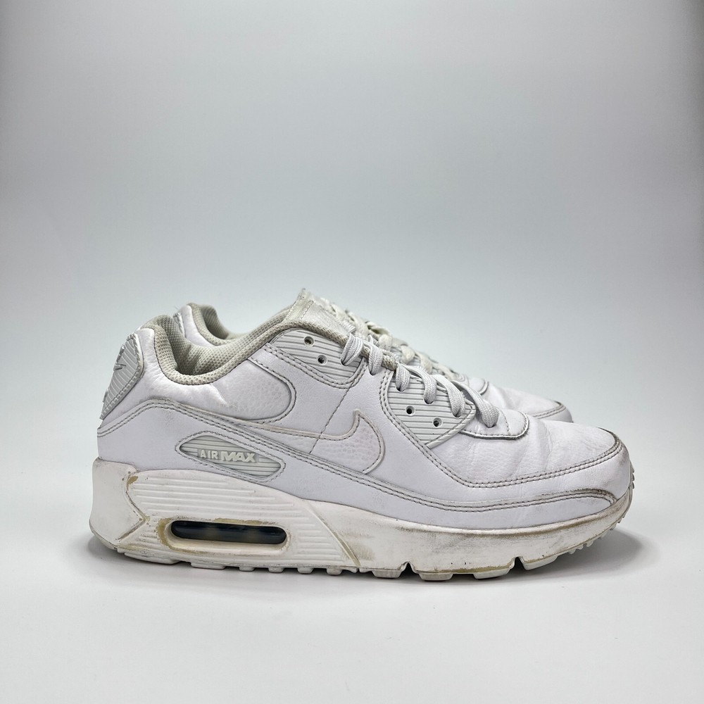 Nike Air Max 90 White Leather Athletic Shoes Sneakers CD6864-100 Youth Size 5.5