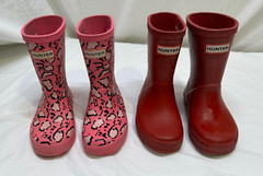 HUNTER PULL ON RUBBER WATERPROOF RAIN MUD MUCK WELLIES BOOT – US 7 / 8 – 2 Pair