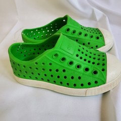 Size C6 Native Jefferson Grasshopper Green/Shell White