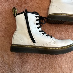 Dr. Martens Kids Size 3 White Leather Zip & 8 Hole Lace Up Boots