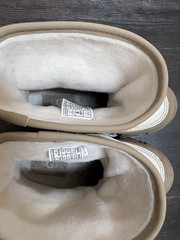 UGG kids Size 13 Rain Bootie – white & tan