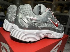 Size 6Y – Nike P-6000 (GS) Metallic Silver/Gym Red (HV5064 002) No Lid
