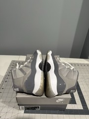 Air Jordan 11 Retro 2021 Mid Cool Grey GS Size 4Y