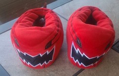 Vintage 2005 Power Ranger Slippers Booties Kids. Red. Size 13-1 (Large)