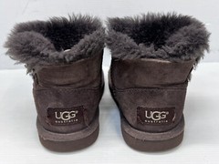 UGG Australia Brown Suede Mini Bailey Button Boots Toddlers 11