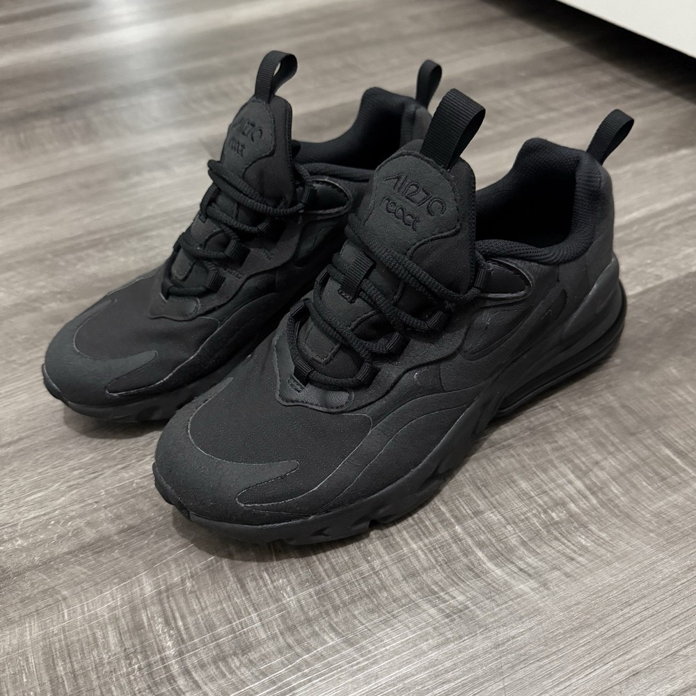 Nike Air Max 270 React „GS“ Running Shoe Triple Black BQ0103-004 Sz 5.5Y-7Wmns