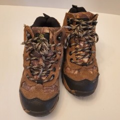 Magellan Boys Run n Gun II Realtree Xtra Camo Waterproof Outdoor Boot – Size 13D