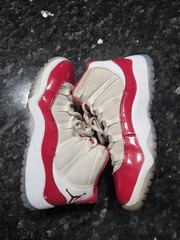 Nike Air Jordan 11 Youth Retro Cherry Red White 378039-116 Youth Shoes size 1Y