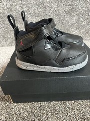 Nike Jordan Courtside 23 6C KIDS Black Gym Red-Particle Grey Brand New