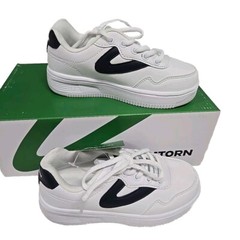 TRETORN Nylite Lace-Up Sneakers White Navy Eco Ortholite Insole KIDS Size 11 NEW